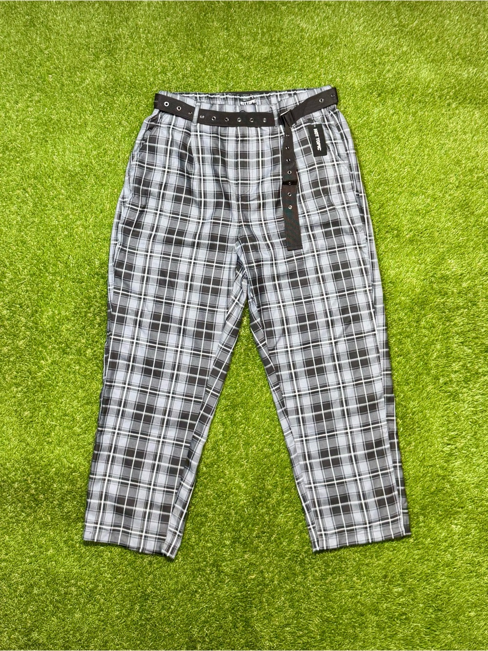 Hot Topic Women’s Plaid Belted Trouser Pants Size 1 Black Gray NWT Goth Emo